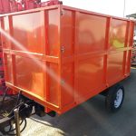 Remorca TR1500 – Max. 1500kg dimensiuni=200/1250/350 mm tip basculare=hidraulica 2 trepte sarcina max=1500 kg putere necesara 15-35 cp greutate 310 kg
