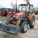 Tractor 90 cp 4x4 cu incarcator frontal