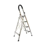Scara aluminiu pliabila, 4 trepte antiderapante, inaltime 143cm, sarcina maxima 150Kg Crownman Cod:DISPN84